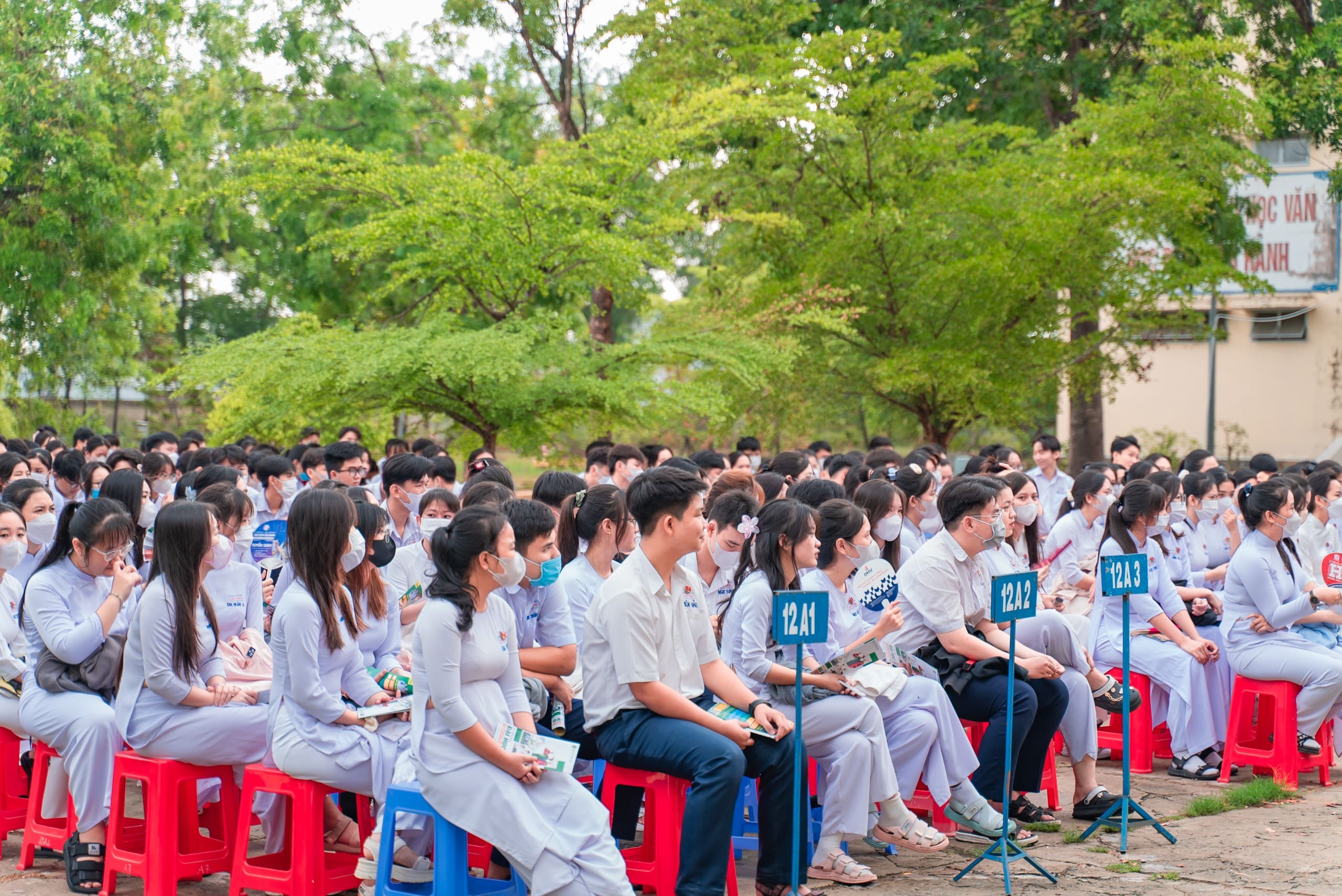 nha khoa học đường